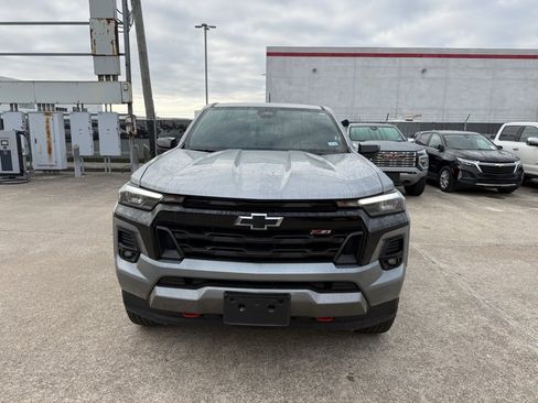 Used 2024 Chevrolet Colorado Z71 w/ Z71 Convenience Package 2 image 2