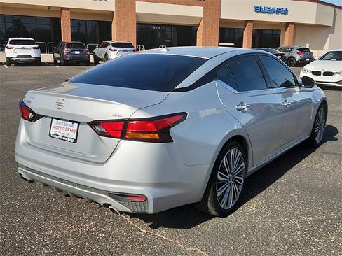 Used 2023 Nissan Altima 2.5 SL image 4