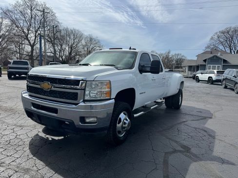 Used 2014 Chevrolet Silverado 3500 LTZ w/ LTZ Plus Package image 1