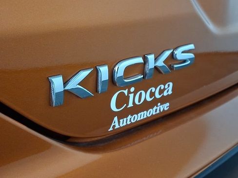 Used 2022 Nissan Kicks SV FWD image 28