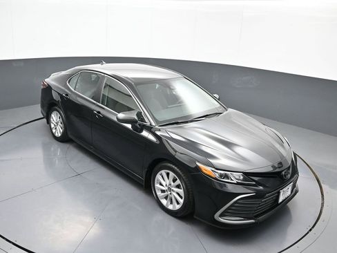 Certified 2023 Toyota Camry LE image 35