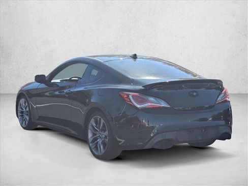 Used 2015 Hyundai Genesis 3.8 image 7