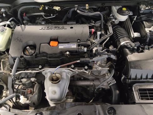 Used 2019 Honda Civic LX image 30