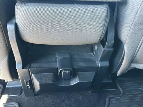 Used 2018 Ford F150 XLT w/ Equipment Group 302A Luxury AWD/4WD image 22