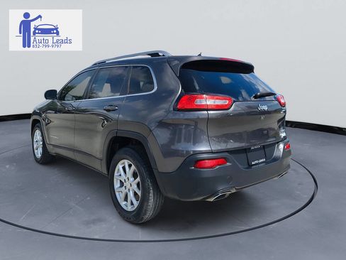 Used 2015 Jeep Cherokee Latitude image 7