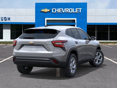 New 2026 Chevrolet Trax LS image 4