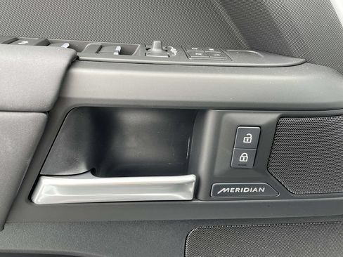 New 2026 Land Rover Defender 110 S AWD/4WD image 33