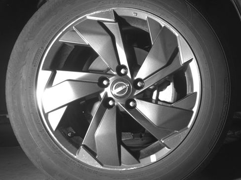 Used 2025 Nissan Rogue SV image 13