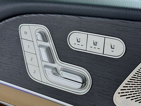 New 2026 Mercedes-Benz GLS 450 4MATIC image 22