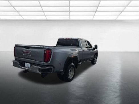 Used 2025 GMC Sierra 3500 Pro w/ Convenience Package AWD/4WD image 5