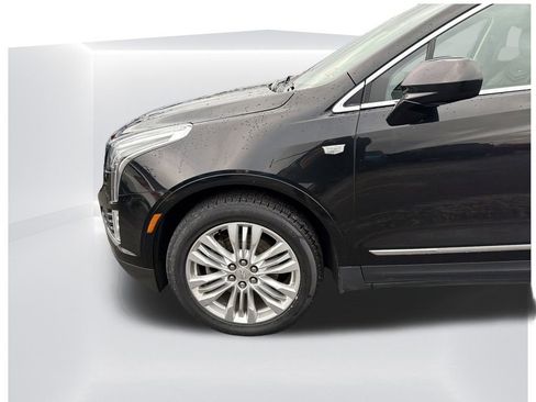 Used 2018 Cadillac XT5 Premium Luxury image 11