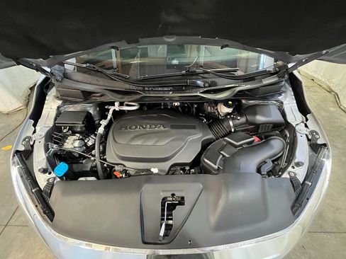 Used 2022 Honda Odyssey EX-L image 27