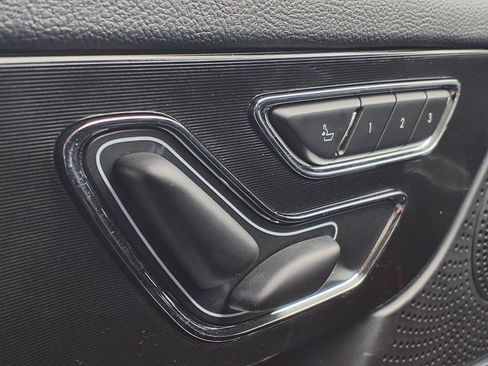 Used 2023 Lincoln Corsair FWD image 19