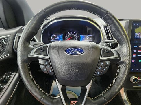 Used 2021 Ford Edge ST w/ Equipment Group 401A AWD/4WD image 12