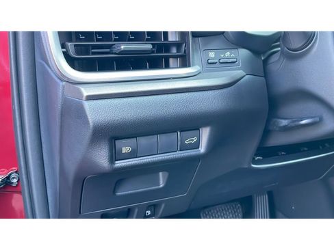 Certified 2024 Toyota Grand Highlander AWD image 12