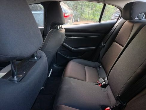 Used 2025 MAZDA MAZDA3 s FWD image 10