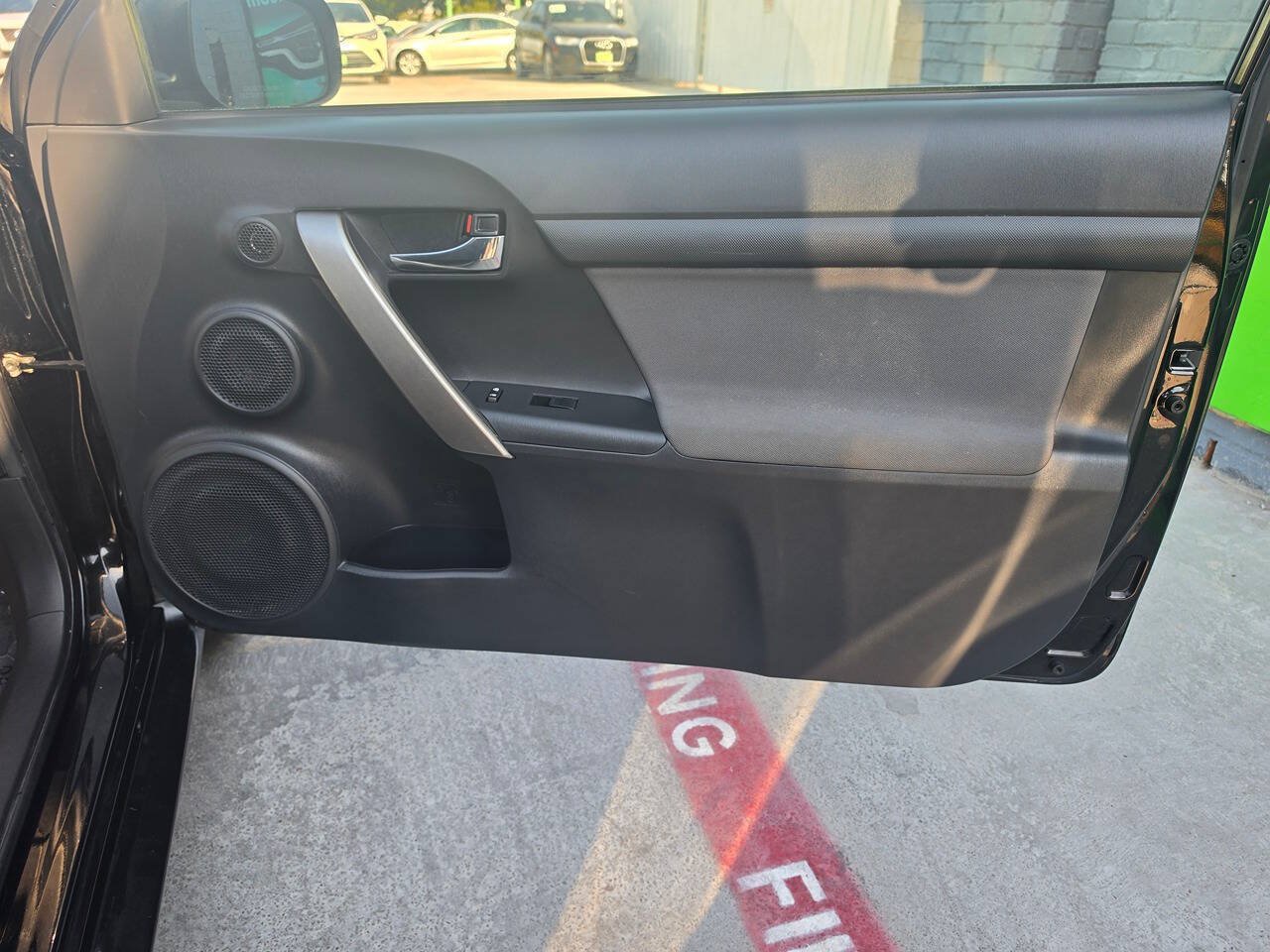 Used 2016 Scion tC FWD image 19