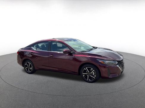 Used 2025 Nissan Sentra SV FWD image 2
