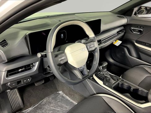 New 2026 Kia K4 GT-Line image 16