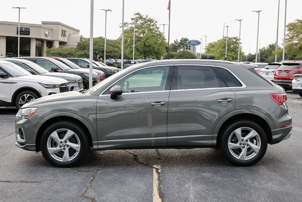 Used 2019 Audi Q3 2.0T Premium AWD/4WD image 22