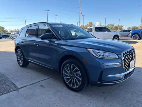 New 2026 Lincoln Corsair Reserve image 7