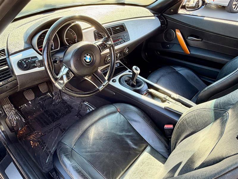 Used 2006 BMW Z4 3.0si RWD image 15