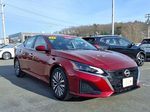 Certified 2023 Nissan Altima 2.5 SV image 3