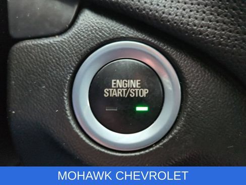 Certified 2019 Chevrolet Equinox Premier FWD image 17