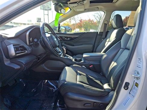 Used 2024 Subaru Outback Onyx Edition image 13