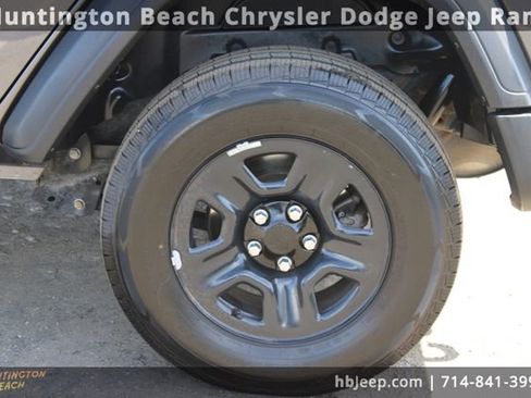 Used 2021 Jeep Wrangler Unlimited Sport image 6