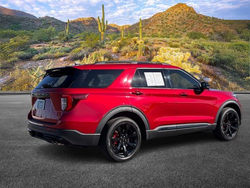 Used 2023 Ford Explorer ST w/ Equipment Group 401A AWD/4WD image 4