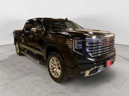 Used 2023 GMC Sierra 1500 Denali w/ Technology Package image 8