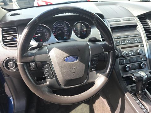 Used 2012 Ford Taurus SEL FWD image 13