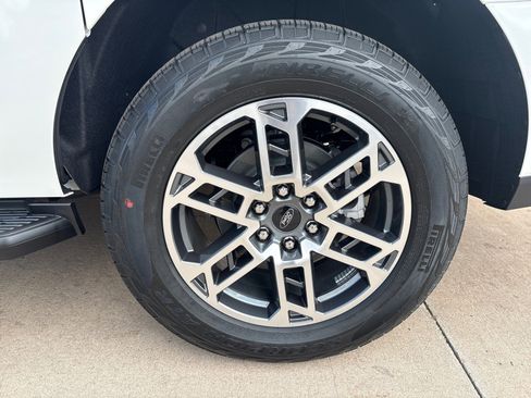 New 2026 Ford Expedition Max Active AWD/4WD image 14