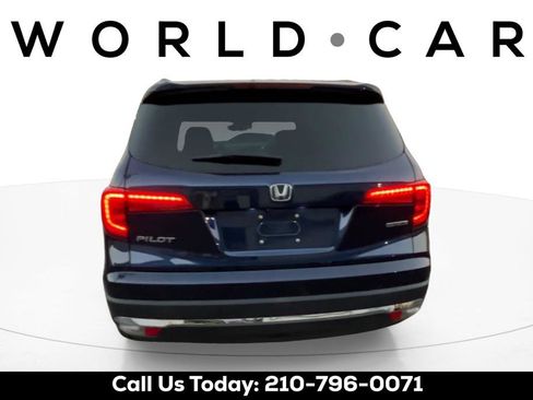 Used 2018 Honda Pilot Touring image 7