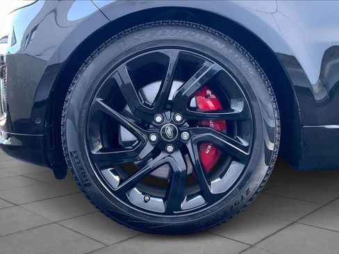 Used 2018 Land Rover Range Rover Sport HSE Dynamic image 10