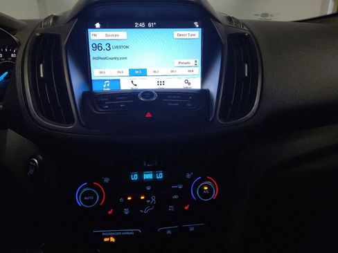 Used 2019 Ford Escape SE AWD/4WD image 25