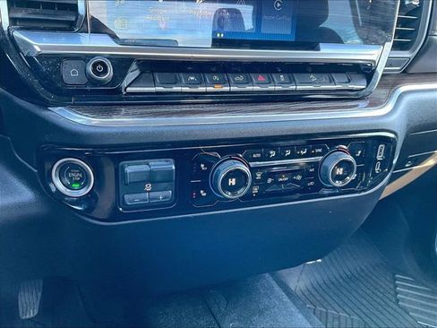 Used 2023 Chevrolet Silverado 1500 RST image 21