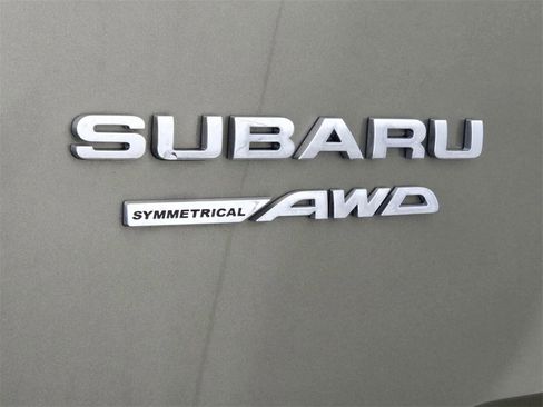 Used 2023 Subaru Forester Limited image 13