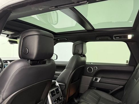 Used 2019 Land Rover Range Rover Sport Supercharged image 30