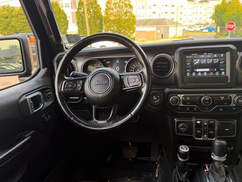 Used 2021 Jeep Wrangler Unlimited Sport AWD/4WD image 22