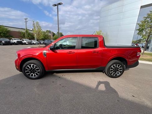 Used 2024 Ford Maverick Lariat FWD image 8