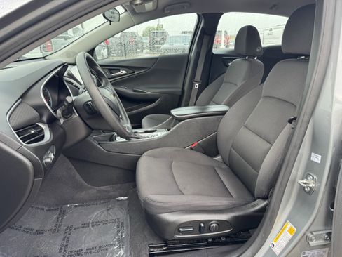 Used 2024 Chevrolet Malibu LT image 27