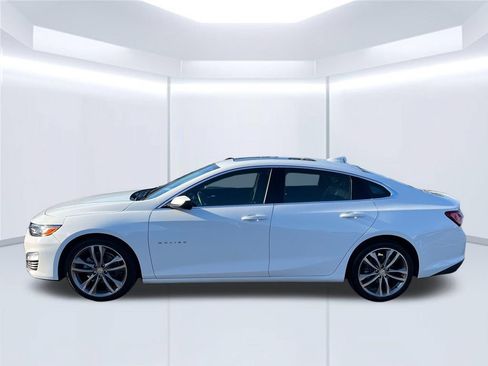 Used 2024 Chevrolet Malibu LT FWD image 2