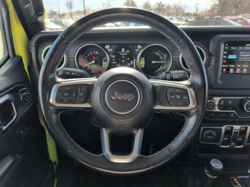 Used 2023 Jeep Wrangler Sahara w/ Cold Weather Group image 16