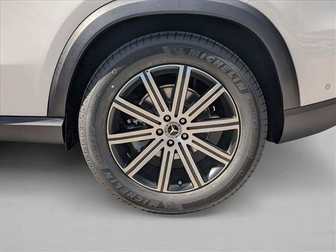 Used 2026 Mercedes-Benz GLE 350 4MATIC image 9