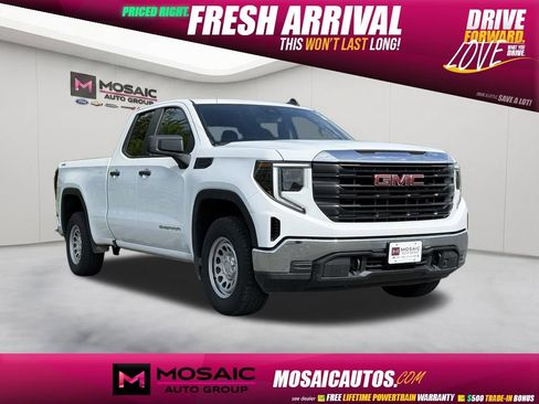 Used 2024 GMC Sierra 1500 Pro w/ Convenience Package AWD/4WD image 1