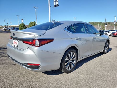 Used 2021 Lexus ES 300h w/ Premium Package image 26