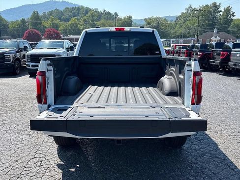 Used 2024 Ford F150 Platinum w/ FX4 Off-Road Package AWD/4WD image 7