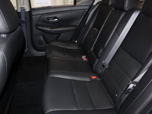 Certified 2023 Nissan Sentra SR w/ SR Premium Package image 22